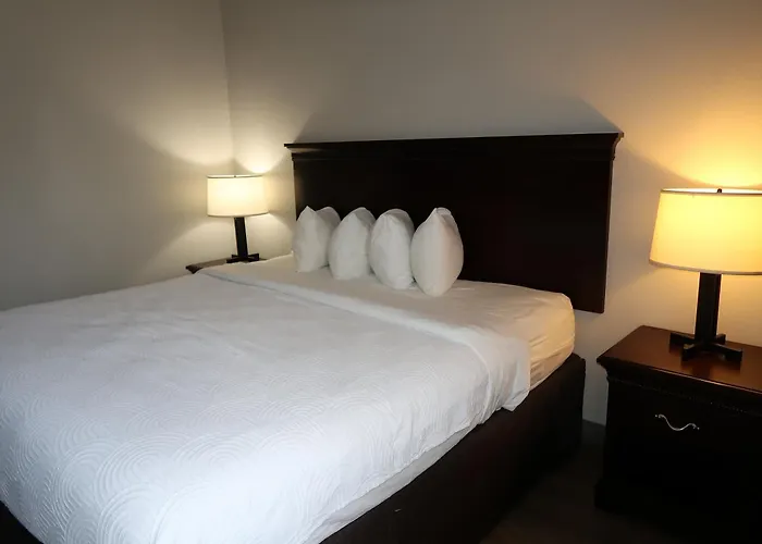 Country & By Radisson, Tallahassee-university Area, Fl Hotel