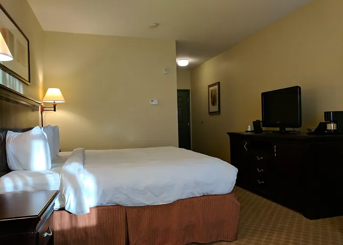 Hotel Country & By Radisson, Tallahassee-university Area, Fl 4*