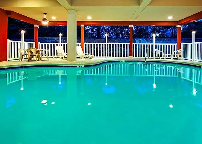 Country & By Radisson, Tallahassee-university Area, Fl Hotel Tallahassee