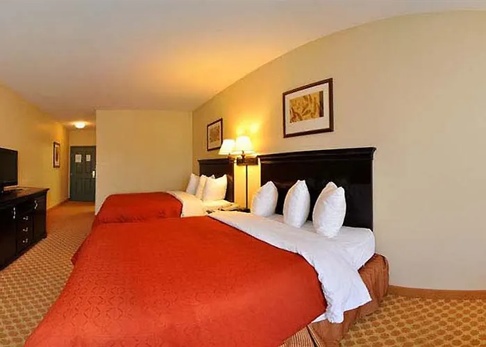 Country & By Radisson, Tallahassee-university Area, Fl Hotel Tallahassee