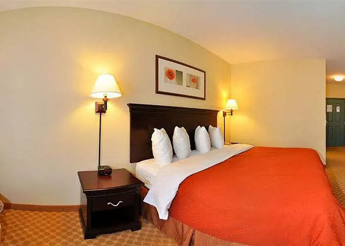Country & By Radisson, Tallahassee-university Area, Fl Hotel 4*
